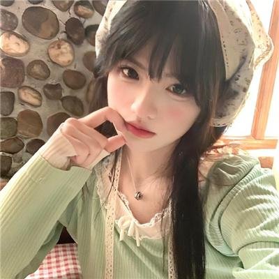 泄露春光